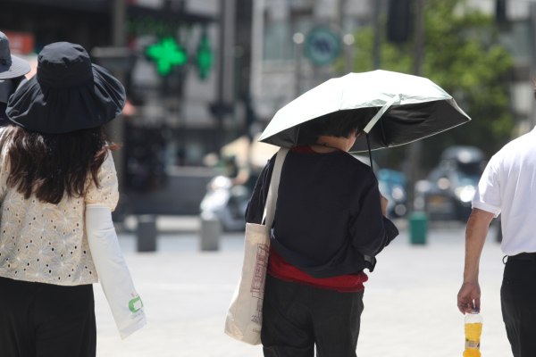 Καιρός: Την θερμοκρασία ανεβάζει το φαινόμενο της «αστικής θερμικής νησίδας» – Πού θα χτυπήσουν 40άρια