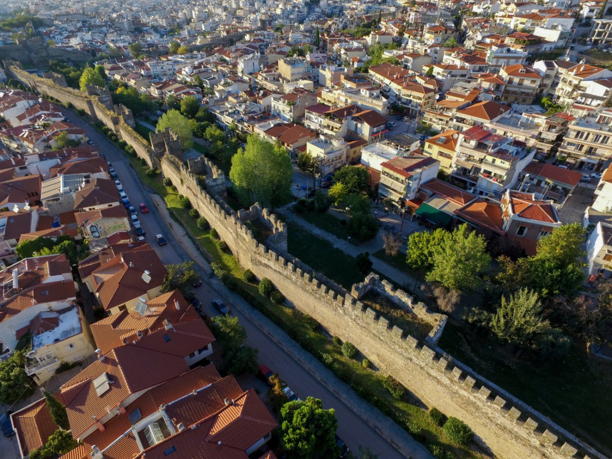 Δήμος Θεσσαλονίκης: «Φωτίζουμε τα Τείχη»