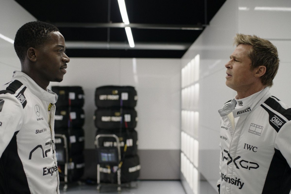 Ο Ντάμσον Ίντρις για τα γυρίσματα της ταινίας «F1» με τον Μπραντ Πιτ – «Θα χάσω τη δουλειά μου τώρα»