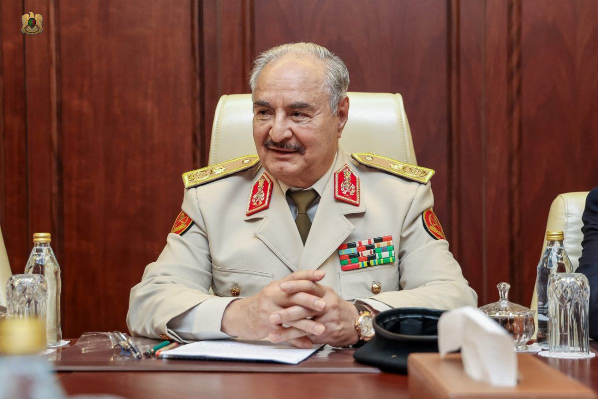 Σουδάν: Ο στρατός κατηγορεί τον στρατάρχη Χαφτάρ της Λιβύης πως επιτέθηκε στα σύνορα