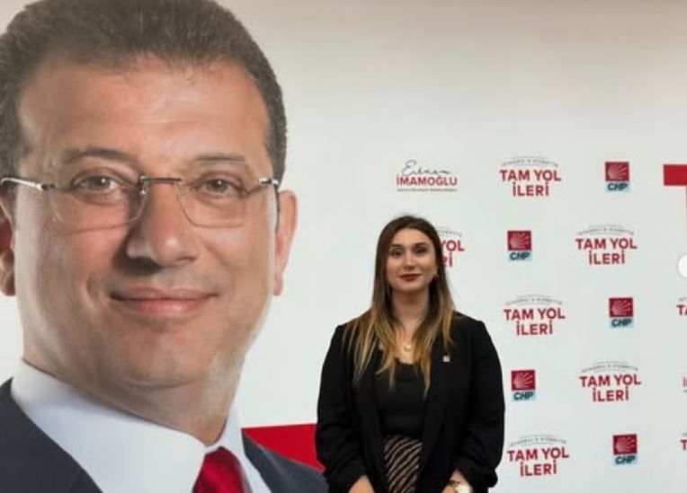 Nazli Akyüz: Η φωνή του Ιμάμογλου στην Αθήνα, στη Διάσκεψη του Ινστιτούτου Τσίπρα