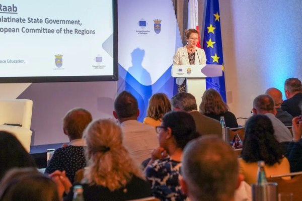 Οι μεταμορφωτικές δυνατότητες της τεχνητής νοημοσύνης για τις περιφέρειες και τους δήμους της Ευρώπης