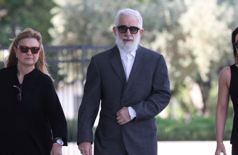 Δίκη Φιλιππίδη: Την απόρριψη του αιτήματος της υπεράσπισης για εξαίρεση συνέδρου του ΜΟΕ ζήτησε ο εισαγγελέας