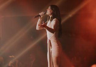 Η Ήβη Αδάμου ταρακούνησε την Θεσσαλονίκη – Η επόμενη μέρα μετά την εκρηκτική συνεργασία με τον Αντώνη Ρέμο!