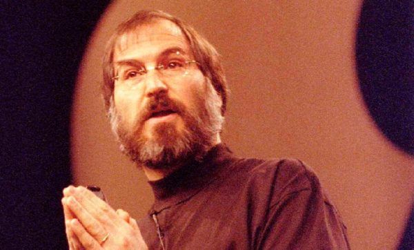 Βιβλία, πασαρέλες και έρωτες: Οι «κρυφές» ζωές των παιδιών του Στιβ Τζομπς