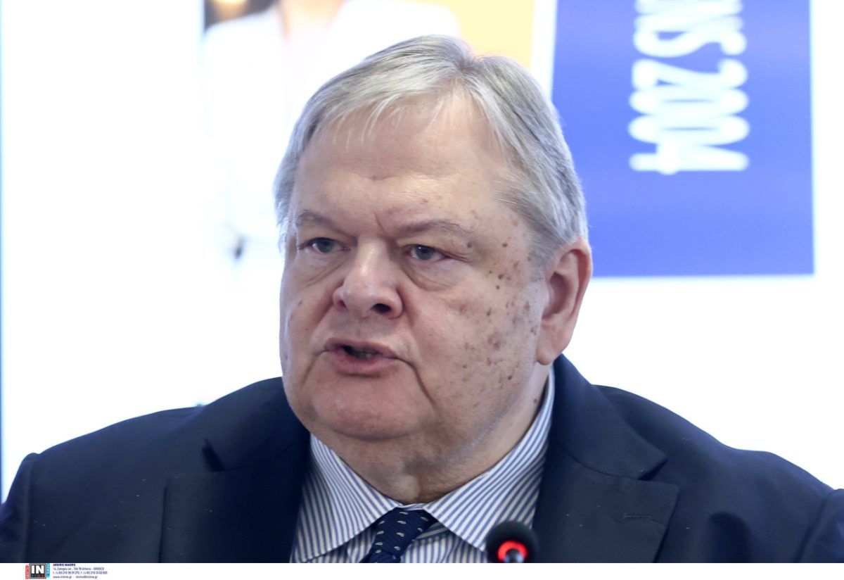 Βενιζέλος: «Ο όλος αριθμός των βουλευτών είναι 300» – Αιχμές για τη θέση της κυβέρνηση περί πλειοψηφίας με 149