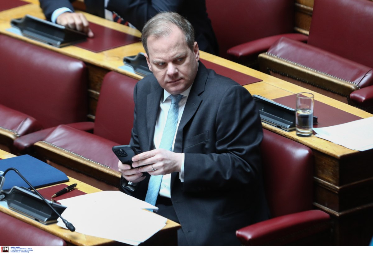 Βουλή: Παραπομπή Καραμανλή σε προανακριτική για παράβαση καθήκοντος με 154 «ναι»- Κρυφές απώλειες η ΝΔ