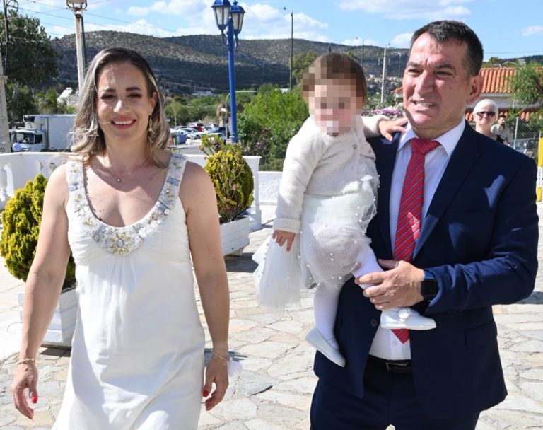 Πύρρος Δήμας – Αφροδίτη Σκαφιδά: Βάφτισαν την κόρη τους