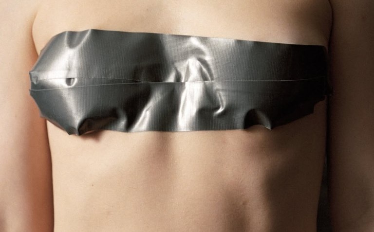 Γιατί αυτή η αποκαλυπτική φωτογραφία της Lorde έγινε viral;