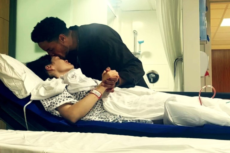 «Απόλυτη πολεμίστρια»: Η Jessie J υποβλήθηκε σε χειρουργείο για τον καρκίνο του μαστού – «Θα μοιράζομαι και τα δύσκολα»