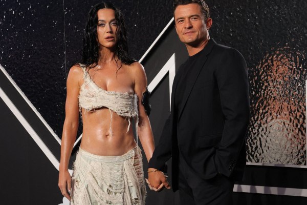 «Έχει αίμα στα χέρια της»: Κέιτι Πέρι και Ορλάντο Μπλουμ μάλλον χωρίζουν – Το σκοτεινό παρελθόν της