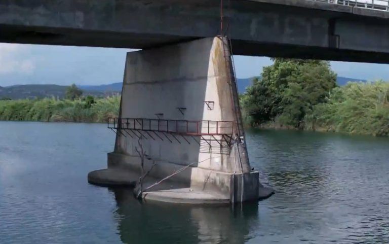 Άρτα: Κρίσιμες ώρες για τα δύο παιδιά που διασώθηκαν από τον ποταμό Άραχθο