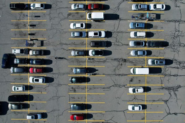 Υποχρεωτικό από 1η Ιουλίου το ψηφιακό πελατολόγιο οχημάτων – Ποιες επιχειρήσεις εξαιρούνται