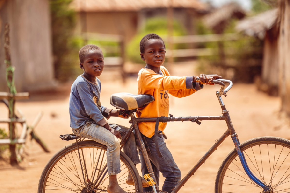 Ανάγκη νέας ελάφρυνσης χρέους για την προστασία της υγείας και της εκπαίδευσης στις αναπτυσσόμενες χώρες