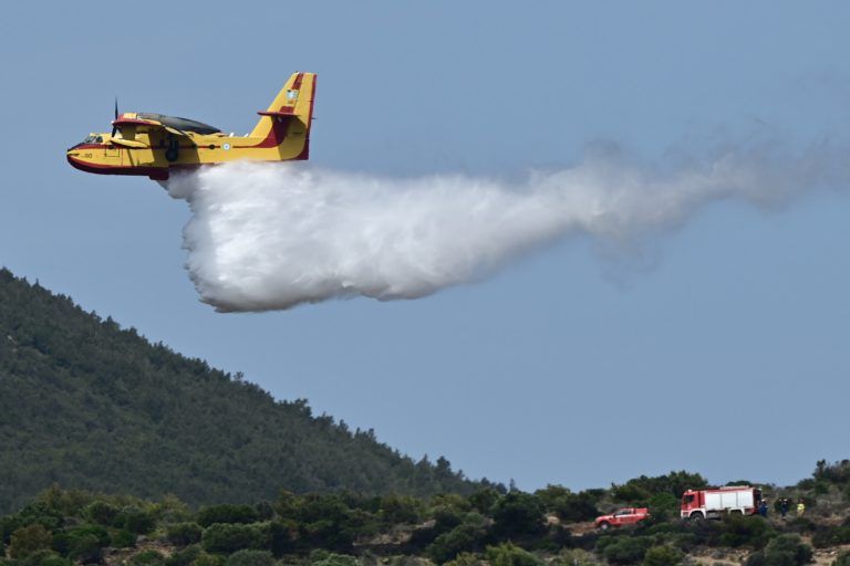 Πυρκαγιές: Το πλάνο για τη φετινή αντιπυρική περίοδο και οι «άστεγοι» εποχικοί πυροσβέστες