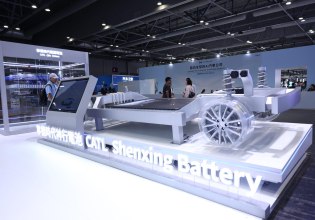 Ο κινεζικός γίγαντας EV μπαταριών CATL ετοιμάζεται για παγκόσμια κυριαρχία