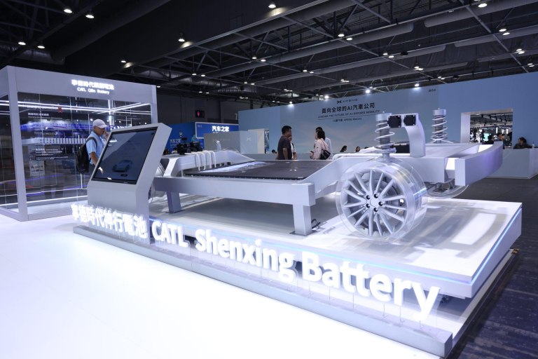 Ο κινεζικός γίγαντας EV μπαταριών CATL ετοιμάζεται για παγκόσμια κυριαρχία