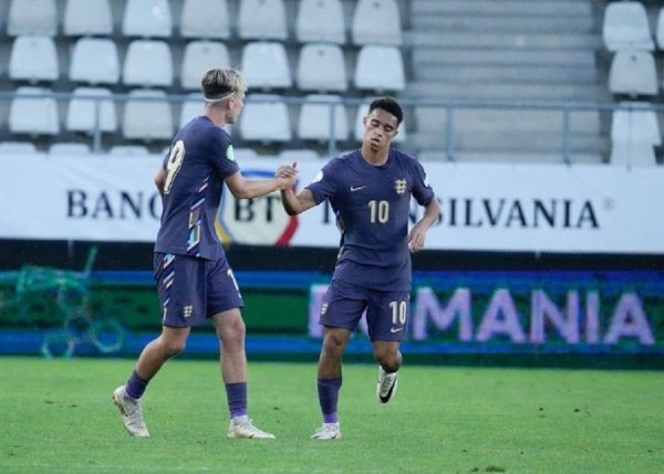 Απίστευτο: Η Γερμανία Κ19 προηγήθηκε 5-1 στο 48′ και οι Άγγλοι ισοφάρισαν σε 11 λεπτά (vid)