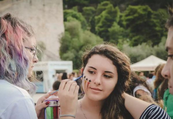 «Connect Athens Festival» στη Φωκίωνος Νέγρη: Ένα φεστιβάλ που ενώνει τις γενιές