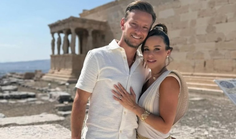 Στην Ελλάδα για διακοπές ο Ράκιτιτς (pics)