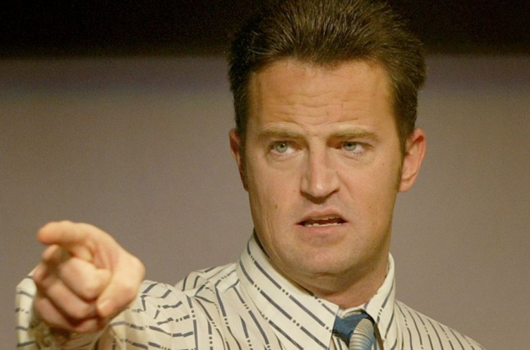 Ο γιατρός που κατηγορείται για την προμήθεια κεταμίνης στον Μάθιου Πέρι ομολογεί την ενοχή του