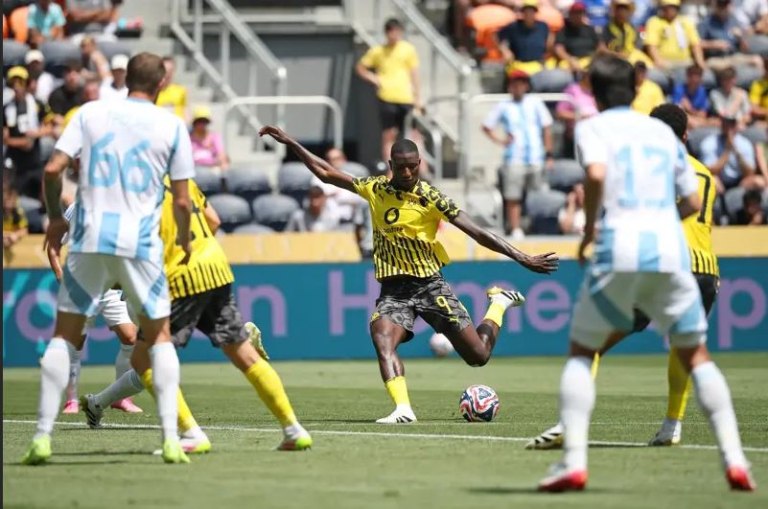 Πρώτη και… καλύτερη η Ντόρτμουντ (1-0) – Προκρίθηκε και η Φλουμινένσε (vid)