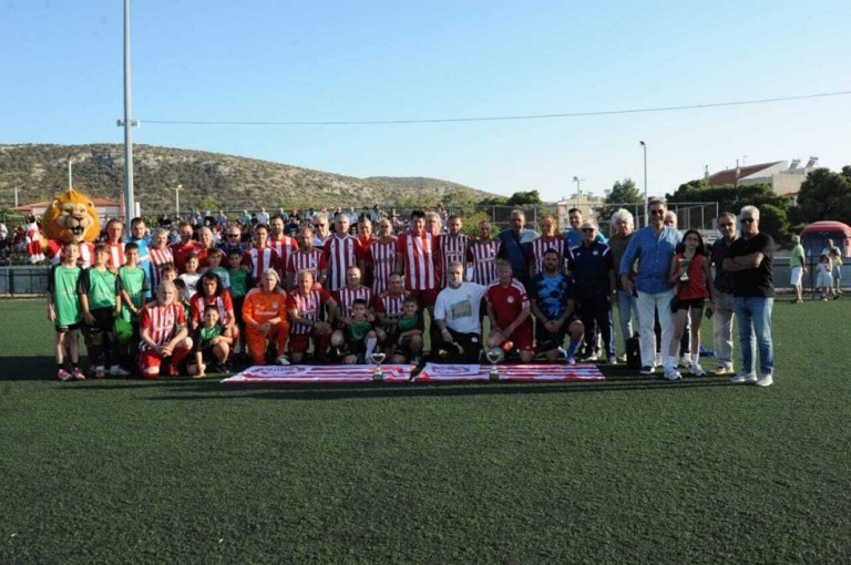 Λάμψη αστέρων στον 700ό αγώνα των Βετεράνων του Ολυμπιακού στη μνήμη του Σάββα Θεοδωρίδη