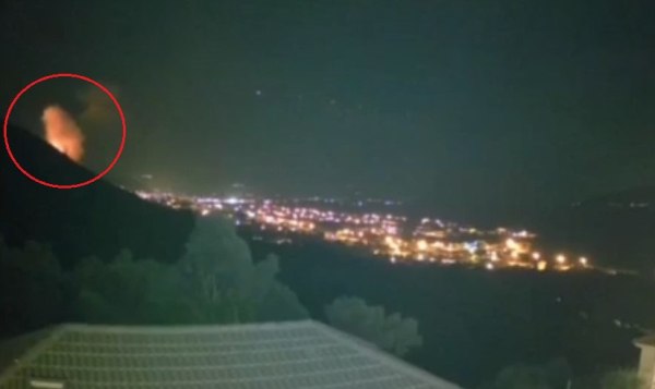 Βίντεο ντοκουμέντο από τη στιγμή που ξέσπασε η μεγάλη φωτιά στη Ναύπακτο