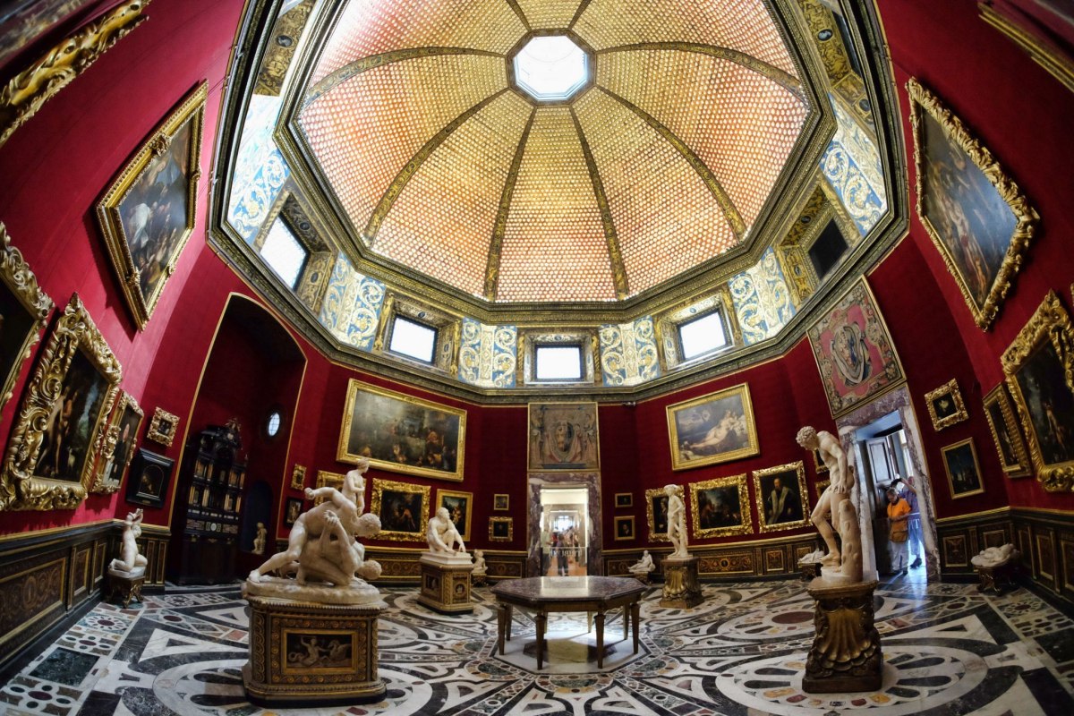 Φλωρεντία: Επισκέπτης μουσείου προσπάθησε να βγάλει selfie και κατέστρεψε πίνακα