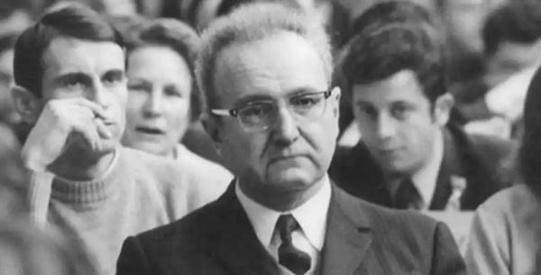 Ροζέ Γκαρωντύ: «Παραδοξολογίες»