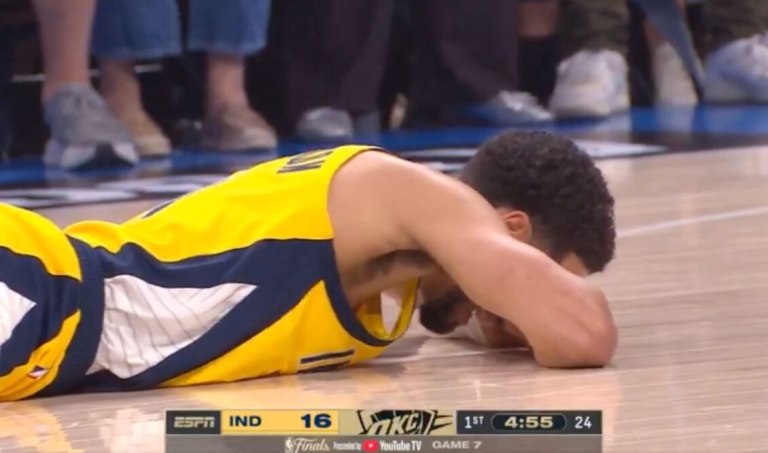 Ο Χαλιμπάρτον διέλυσε τον αχίλλειό του στο Game 7 – Η στιγμή του σοκαριστικού τραυματισμού (vid)