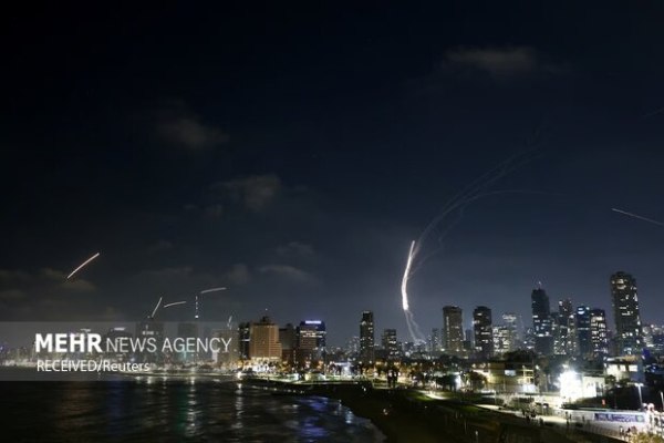 «Εδώ όλα είναι τρομακτικά χαοτικά», δηλώνει δημοσιογράφος του Καναλιού 13