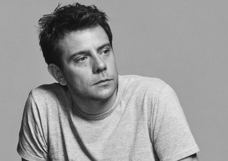 Ο Dior έχει νέο καλλιτεχνικό διευθυντή μετά τη Μαρία Γκράτσια Κιουρί – Ο Τζόναθαν Άντερσον γράφει ιστορία