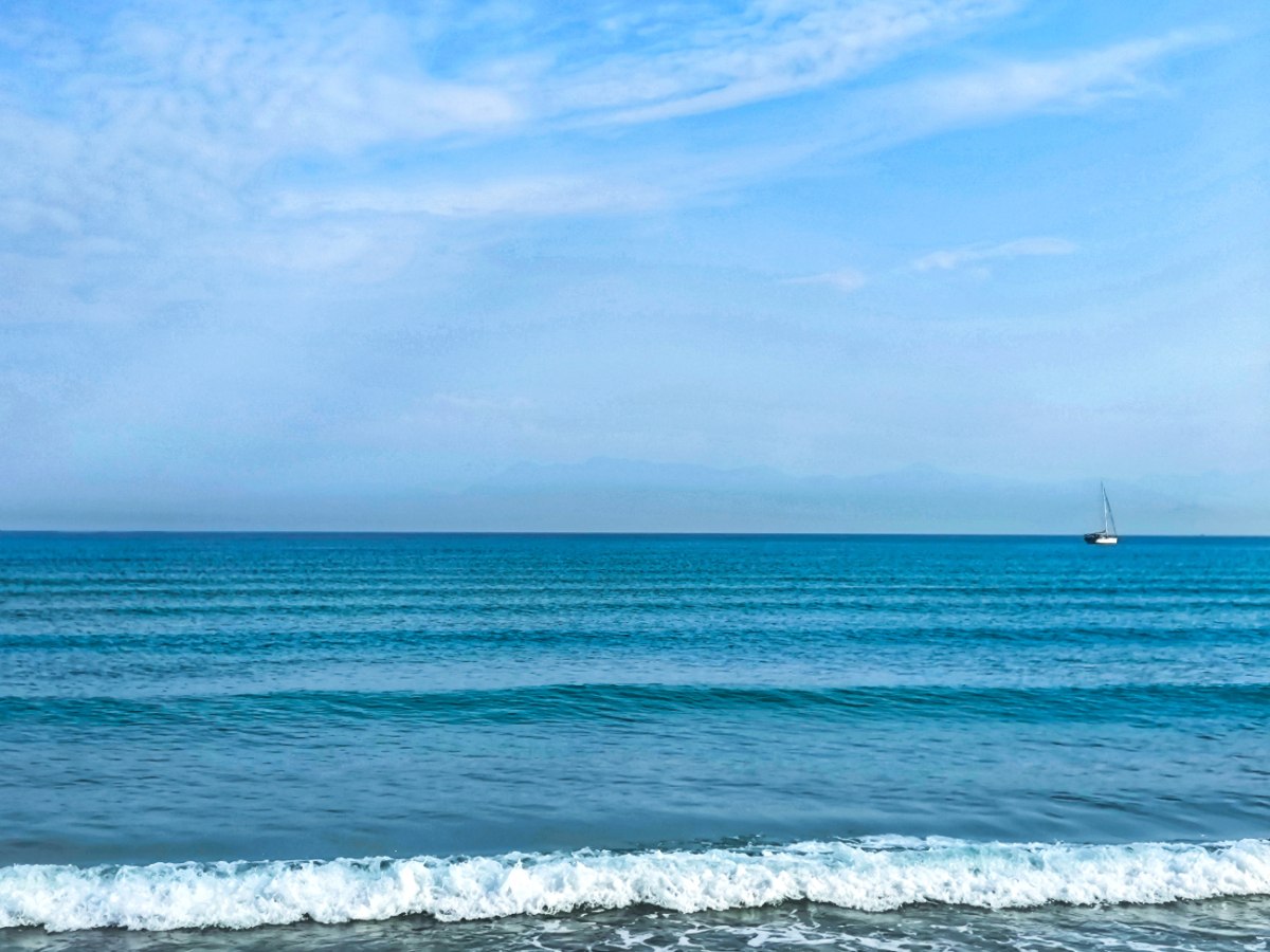 Καιρός: Ανεβαίνει η θερμοκρασία την Πέμπτη – Έρχονται βροχές από Παρασκευή