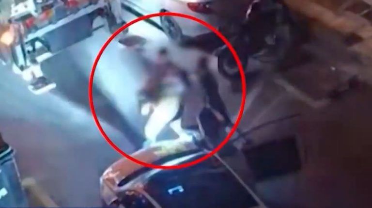 Γνωστοί στις Αρχές οι δράστες της επίθεσης στον υπάλληλο καθαριότητας – 34χρονος από την Αλβανία ο οδηγός του ΙΧ