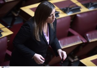 Υπόθεση «βιαστή με την τυρόπιτα»: Παραίτηση Φλωρίδη και «συγγνώμη» από την κυβέρνηση ζητά η Κωνσταντοπούλου