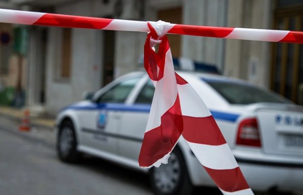 Γυναικοκτονία στην Αμφιλοχία: Σκότωσε την κουμπάρα του και αυτοκτόνησε