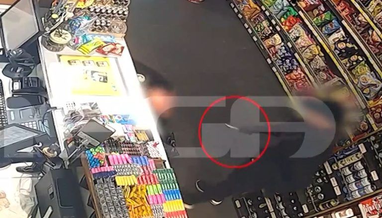 Θεσσαλονίκη: Ανήλικοι είχαν κάνει 10 ληστείες μέσα σε λίγες ημέρες – Βίντεο ντοκουμέντο