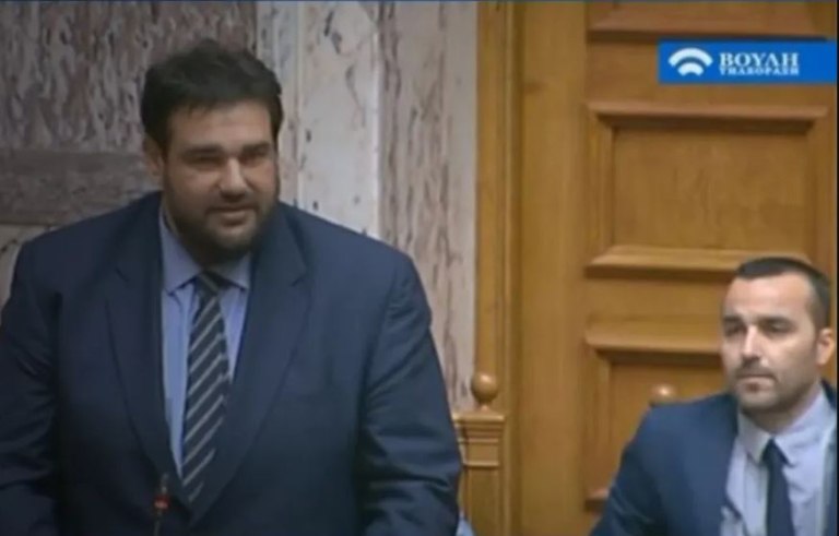 Πως η υπόθεση Μούγιου ξανά-στοιχειώνει την κυβέρνηση της ΝΔ πέντε χρόνια μετά