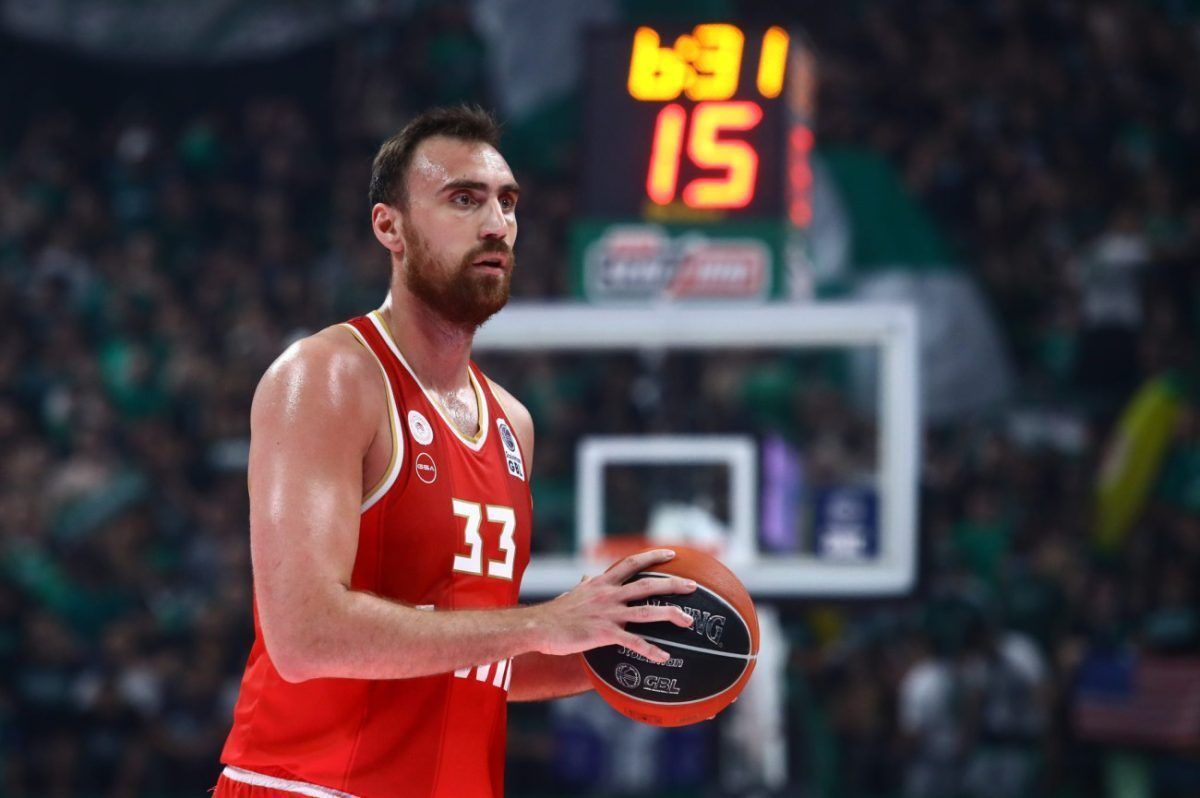 Η ανανέωση του Μιλουτίνοφ ήταν …κόπια από το παρελθόν