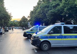 Επίθεση με μαχαίρι στο Μόναχο – Η αστυνομία πυροβόλησε τη δράστιδα