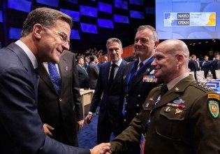 Σύνοδος NATO: Όσα… δεν συζήτησαν οι Σύμμαχοι