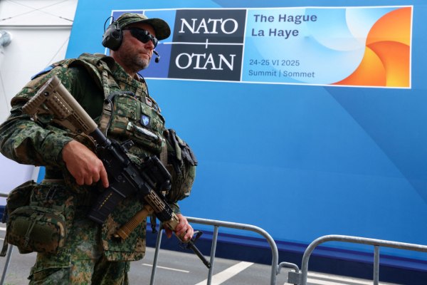 Χάγη: Οδοφράγματα, ντρόουνς, χιλιάδες ένστολοι, αστρονομικό το κόστος για την… ασφάλεια