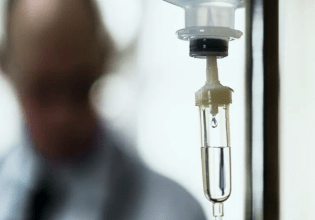 Λάρισα: Σε ειδικό θάλαμο η γιατρός που κόλλησε αιμορραγικό πυρετό