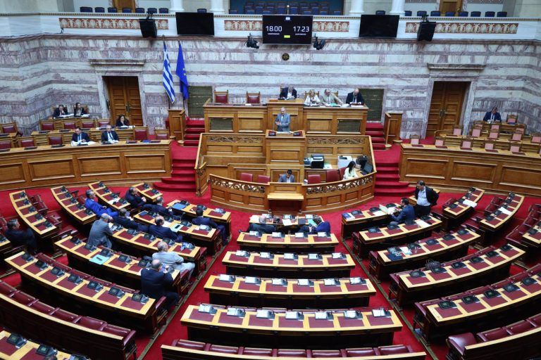 Συμπληρώνεται το παζλ της προανακριτικής: Τα πρόσωπα, τα αδικήματα και η μυστική ψηφοφορία που μπορεί να έχει εκπλήξεις