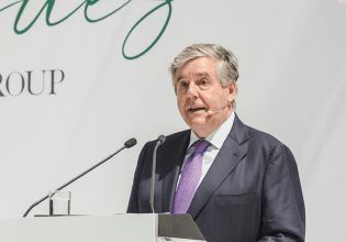 Τζόζεφ Άκερμαν: Οι προκλήσεις για την Ευρώπη και οι δύο επιλογές της