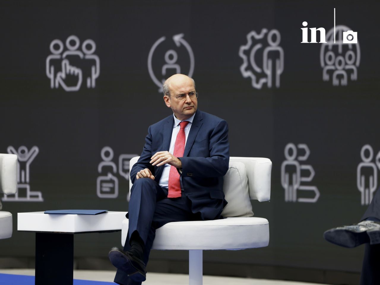 InForum – Χατζηδάκης: Δεν είμαστε πια στην Ελλάδα της κρίσης – Να δούμε πιο σοβαρά το «βαθύ κράτος»