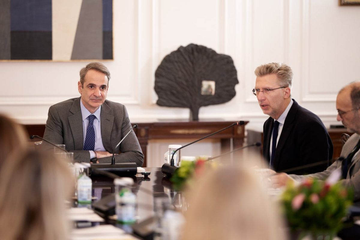 Νέα επίθεση από Μαξίμου στον Τσίπρα μέσα σε λίγες ώρες – Την σκυτάλη πήρε ο Σκέρτσος