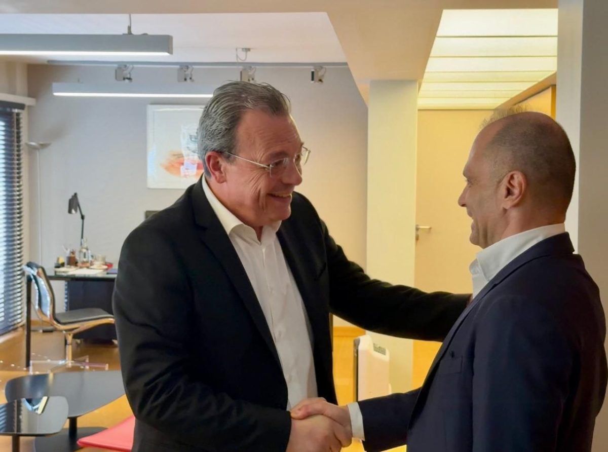 Συνάντηση Φάμελλου με τον πρόεδρο των Σοσιαλδημοκρατών της Β. Μακεδονίας – Στο τραπέζι η Συμφωνία των Πρεσπών