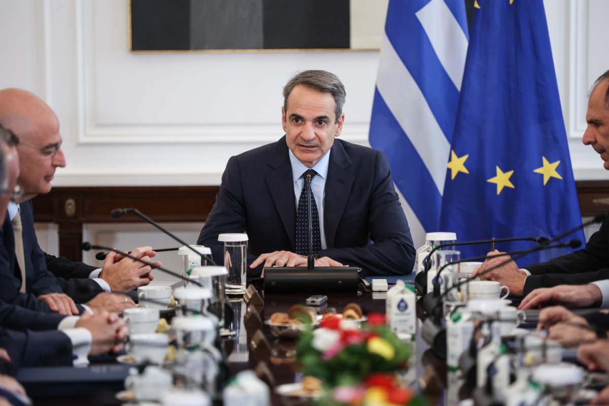 Συνεδρίαση του υπουργικού συμβουλίου στη σκιά του ΟΠΕΚΕΠΕ – Θα προηγηθεί η ορκωμοσία των νέων μελών